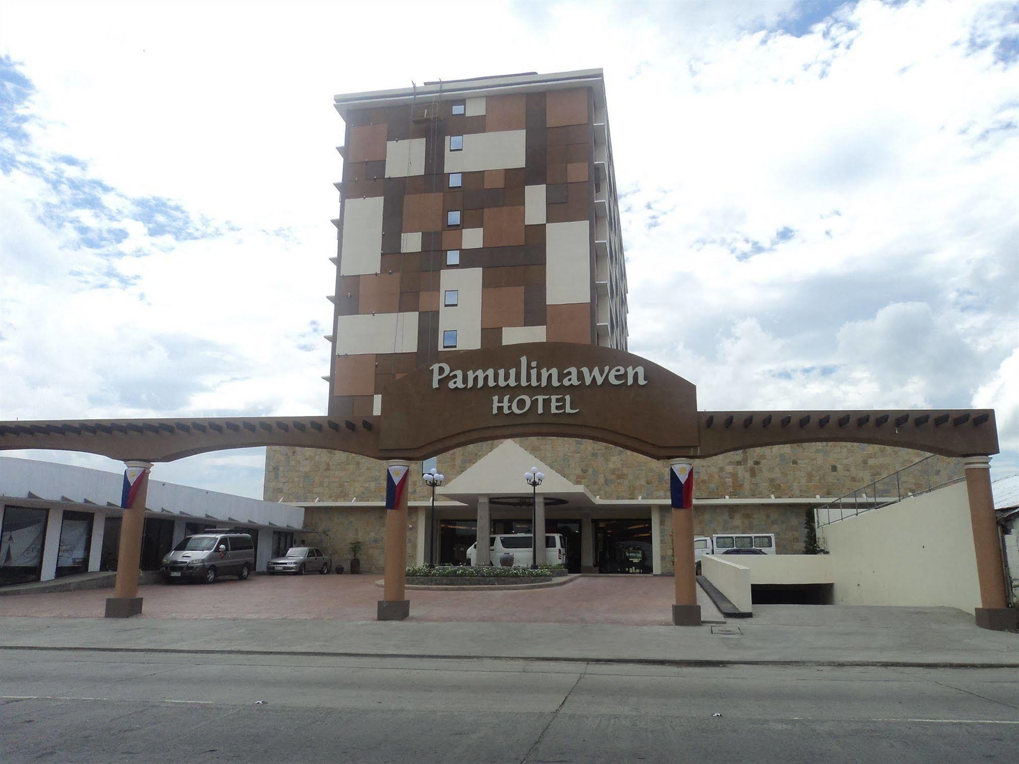 Pamulinawen Hotel Laoag Exterior photo